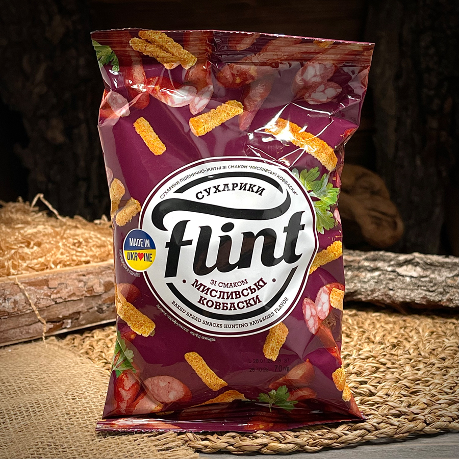 Сухарики со вкусом охотничьих колбасок "Flint"