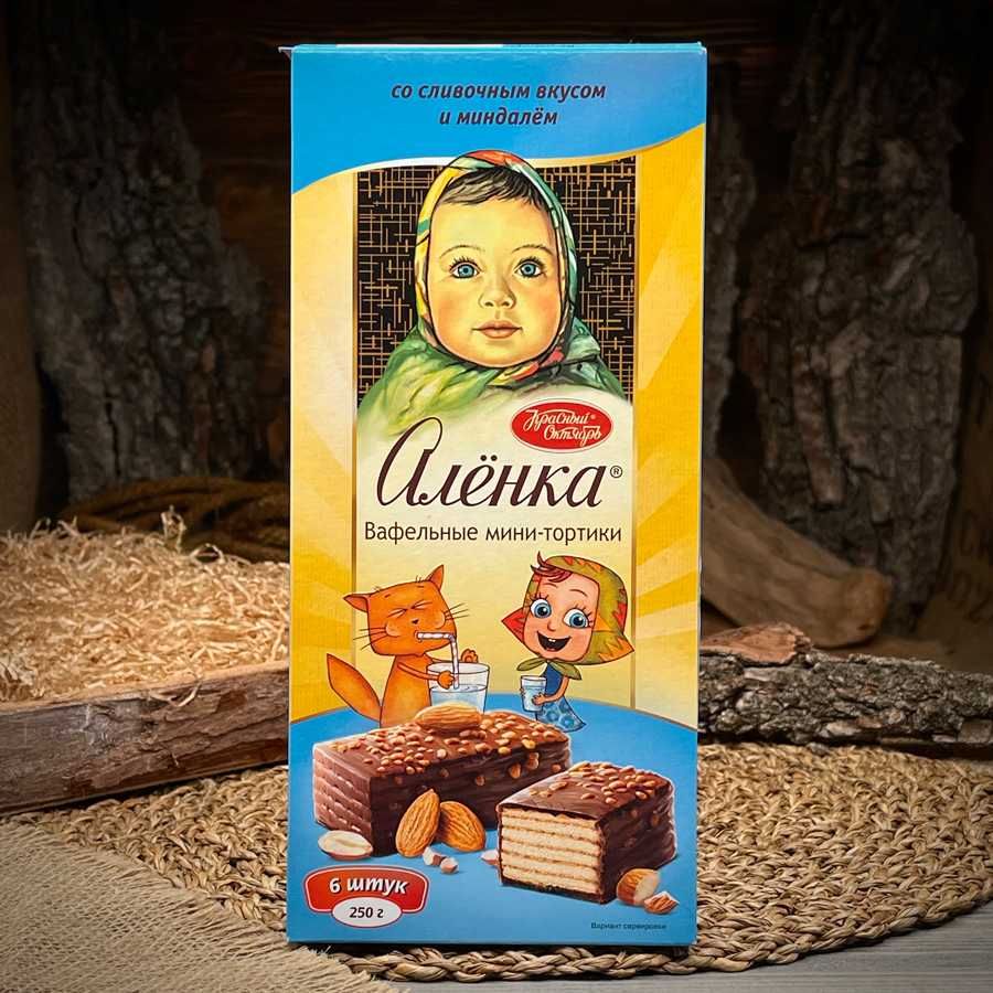 Вафельный торт со сливочным вкусом и миндалем "Алёнка"