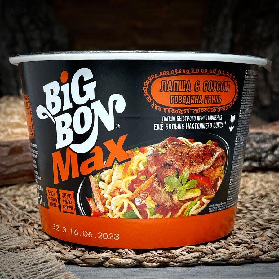 Лапша с говяжьим соусом "Big Bon"