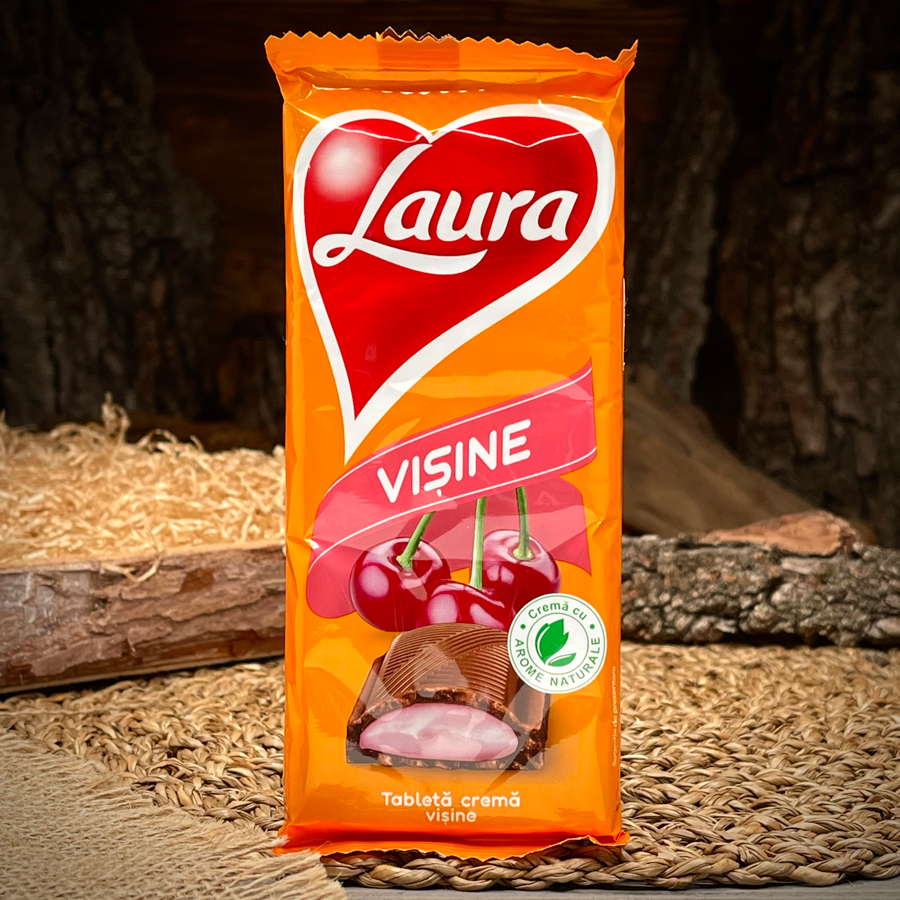 Шоколад с вишневой начинкой "Laura"